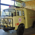 1961 Willys Jeep FC-170 4WD ambulance rescue  (1)