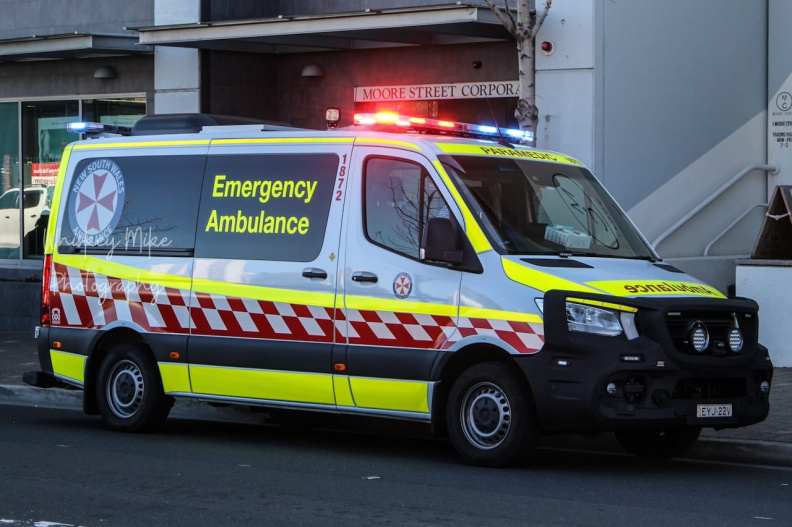 2024 NSW Ambulance - Photo by William S (2).jpg