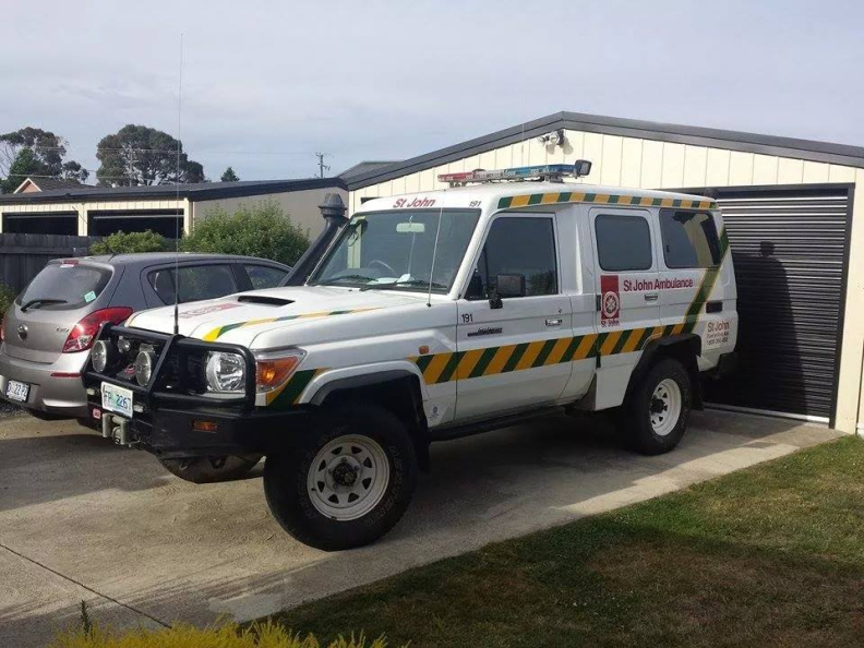 Tasmania St John Ambulance.jpg