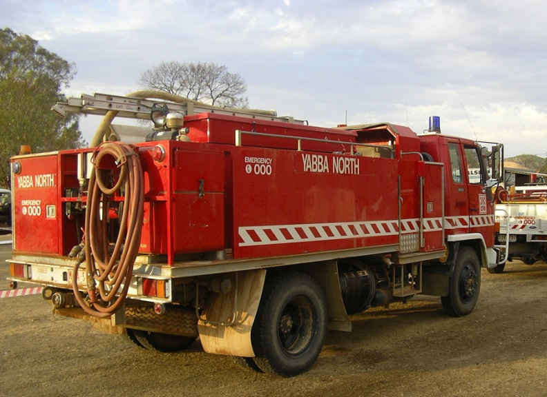 Vic CFA Yabba North Old Tanker - Photo by Marc A.JPG