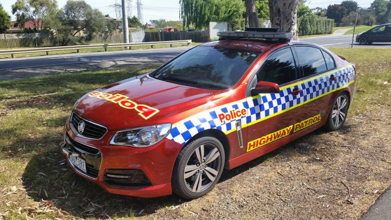 VicPol Highway Patrol Holden VF Marron  (25).jpg