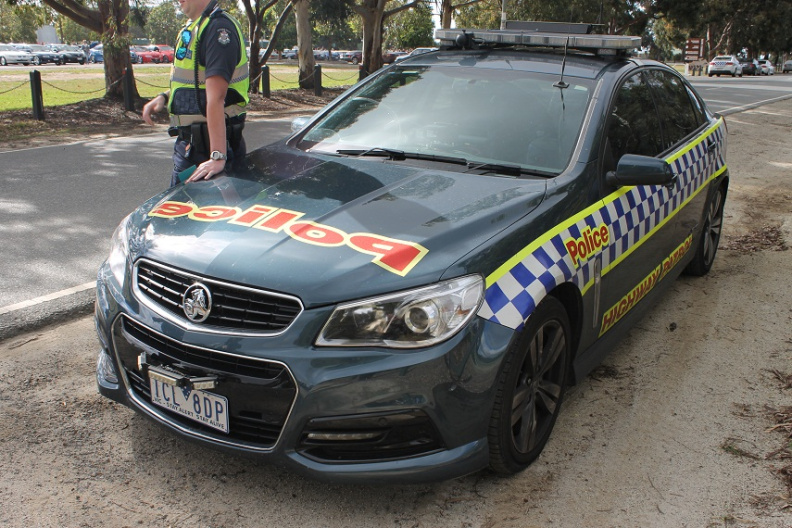 VicPol Highway Patrol Holden VF Karma Green (3).JPG
