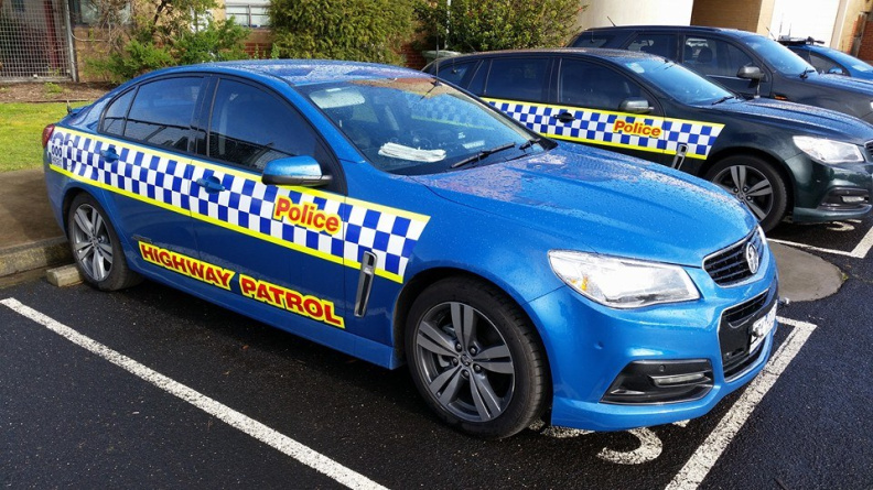 VicPol Highway Patrol Holden VF Semi Marked Perfict Blue (20).jpg