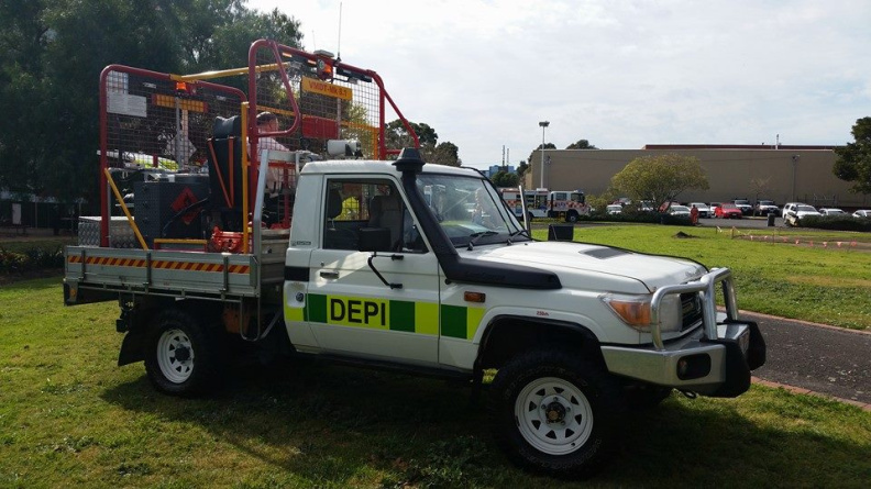 DEPI Vehicle mounted drip torch - Photo by Tom S (3)