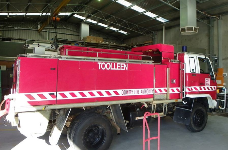 Vic CFA Toolleen Tanker - Photo by Marc A (3).jpg