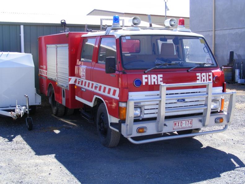 Vic CFA Stanhope Old Pumper - Photo by Marc A (1).JPG