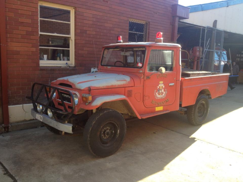 ACT Fire Brigade Historical Vehicle (47).jpg