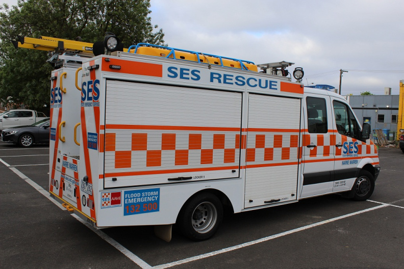 Vic SES Narre Warren Vehicle General Rescue Support - Photo by Tom S (4).JPG