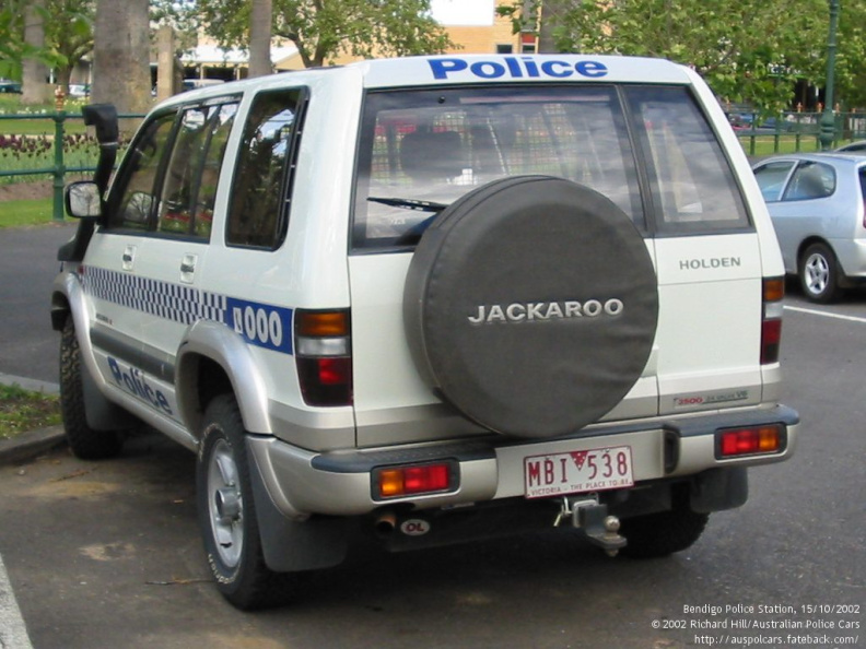 VicPol Holden Jackaroo - Photo by Richard H (1).jpg