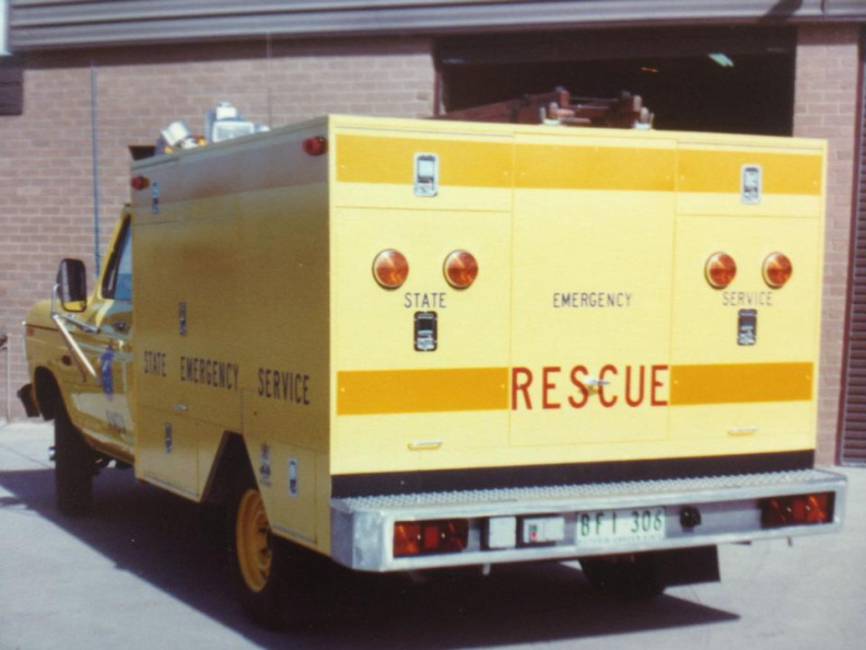 Vic SES Knox Ford Rescue (3).jpg