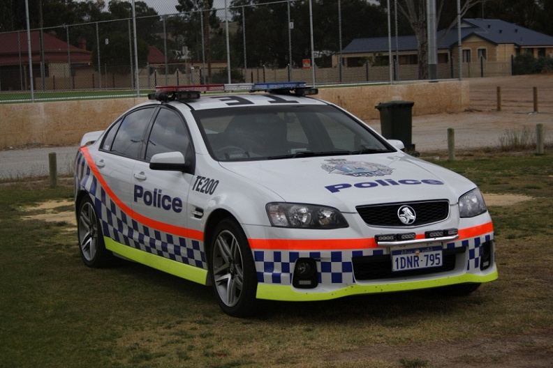 WAPol - Highway Patrol - Holden VE (1).JPG