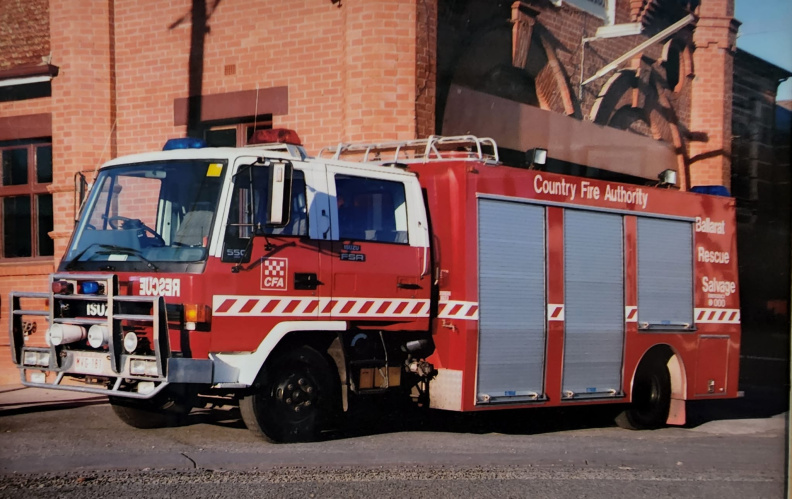 Old Ballarat Rescue - Photo by Ballarat CFA.jpg