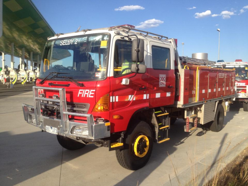 Vic CFA Selby Tanker 2 (3)