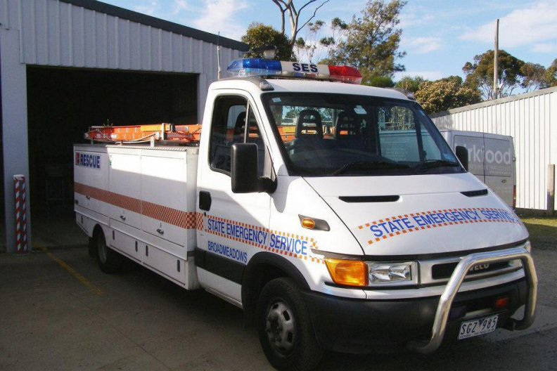 Old Rescue 2 - Iveco - Photo by Broadmeadows SES (2).jpg