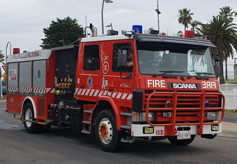 Fire Rescue Victoria - Ultra Large 1 - Photo by Tom S (1).jpg