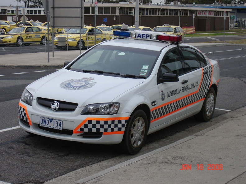 AFP - White Holden VE (1).JPG