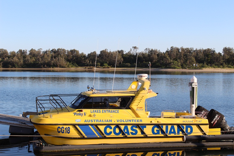 Coast Guard CG18- Photo by Tom S (2).JPG