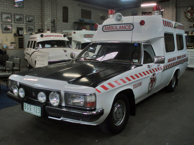 1982 Holden WB 1 Tonner ambulance (1).jpg