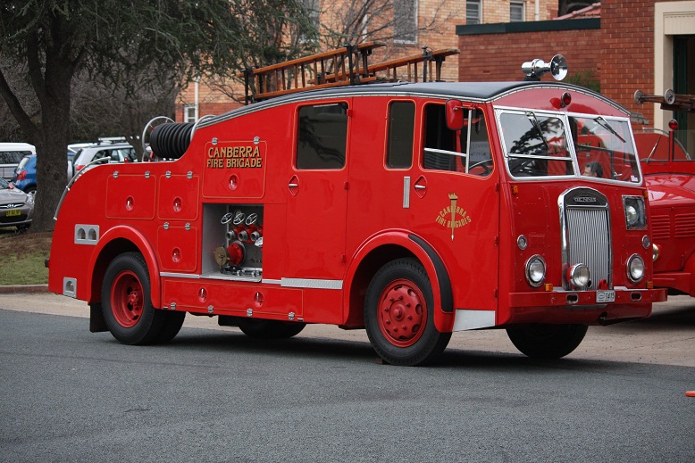 ACT Fire Brigade Historical Vehicle (76).JPG