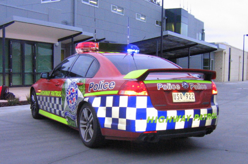 VicPol Highway Patrol Smart Car 5 (39).jpg
