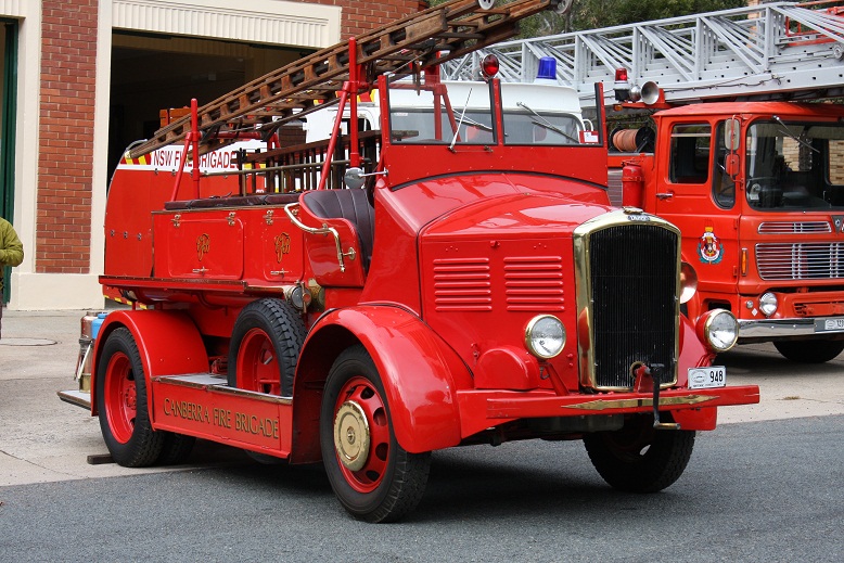 ACT Fire Brigade Historical Vehicle (69).JPG
