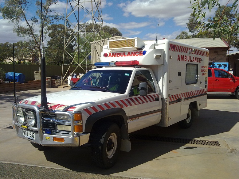 Woomera Ambulance Vehicle (3).jpg
